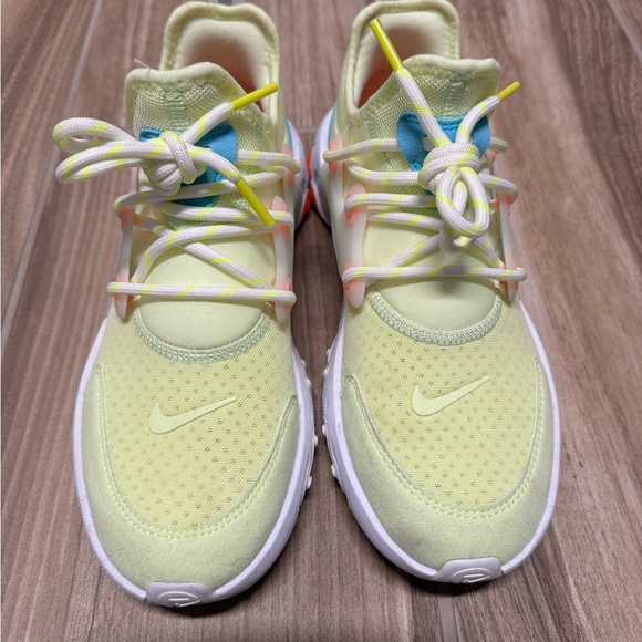 Nike React Presto GS - Picture 2 of 6